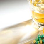 Tra cứu tương tác thuốc và tương tác thuốc với thức ăn – đồ uống